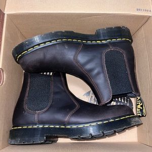 Doc Marten 2976 Chelsea Boots